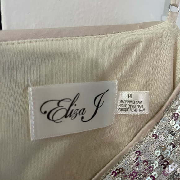 Eliza J long champagne sequin dress. - Picture 9 of 17